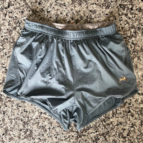 Tracksmith Split Shorts - Picture 3 of 3